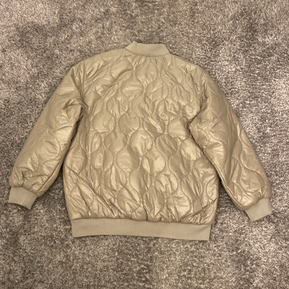 H&M Divided Quilted Puffer Jacket Men’s Size Small NWT - Picture 2 of 3